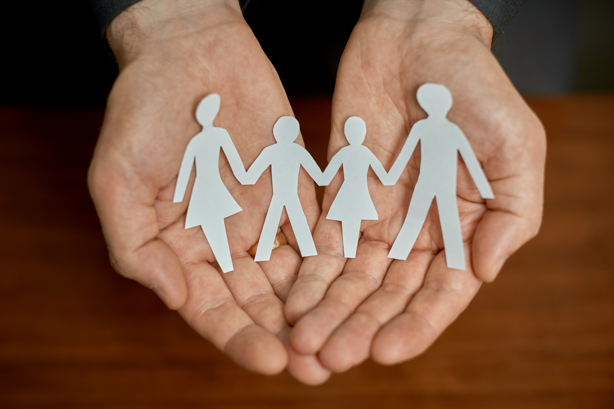 изменения в статью  8  Федерального закона «О дополнительных гарантиях по социальной поддержке детей-сирот и детей, оставшихся без попечения родителей».