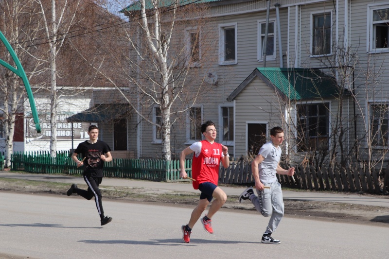 В р.п.Кузоватово состоялась районная легкоатлетическая эстафета.
