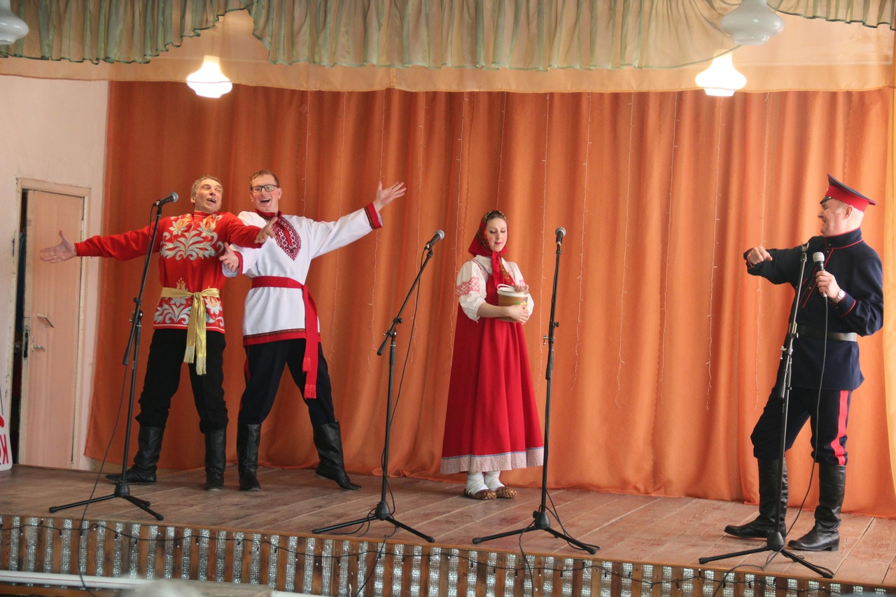 Концертная программа &quot;Малая родина - большая любовь&quot; в рамках юбилея Кузоватовского района прошла в селе Смышляевка..