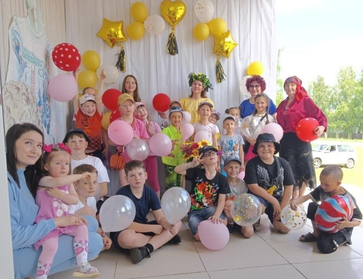 1 июня в селе Кивать состоялся праздник детства «Сегодня на планете – правят дети»..