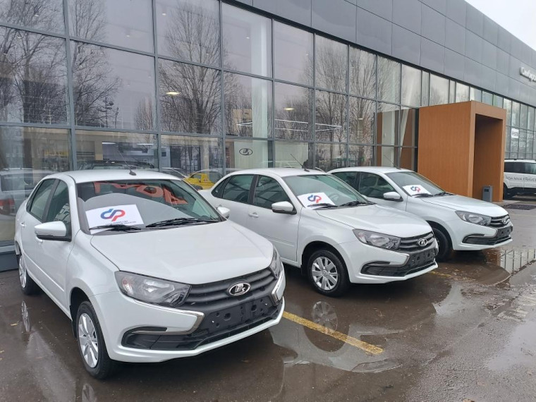 Новые автомобили Lada Granta получили граждане пострадавшие на производстве!.